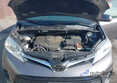 2020 Toyota Sienna Le from USA, damaged, VIN 5TDKZ3DC8LS046519